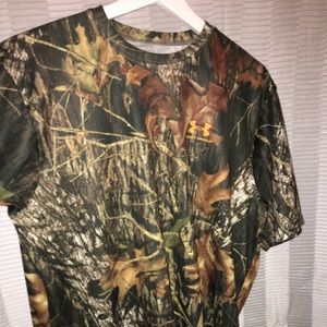 UnderArmour Hunting T-shirt, size large